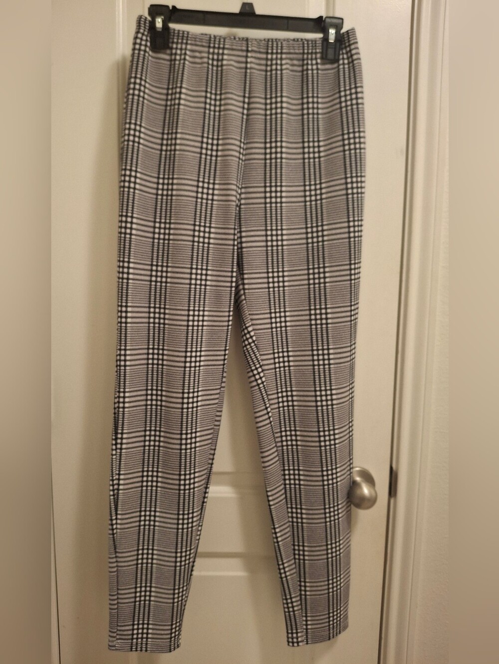 SHEIN Black and White Plaid Trousers